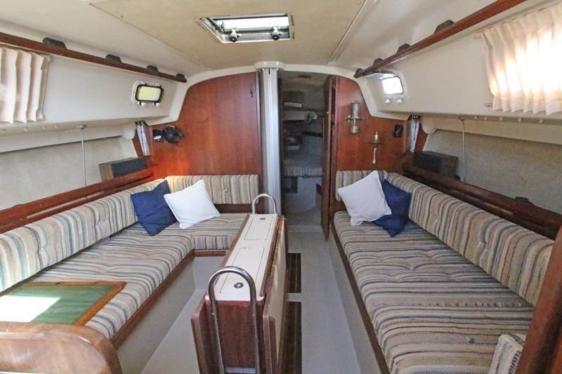 1983 O'Day 34 Salon