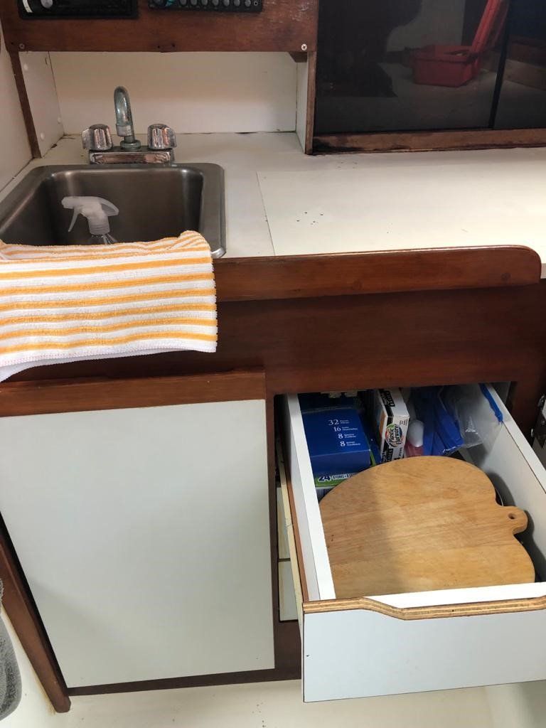 Rampage 31 Galley