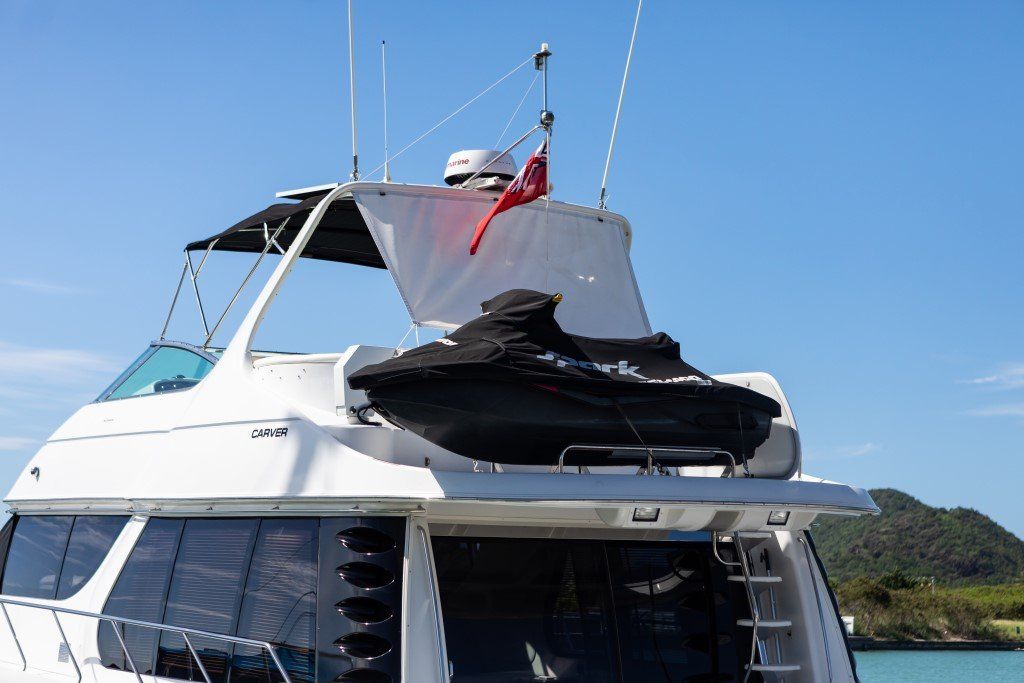 2001 Carver 530 Voyager Pilothouse Power Boat For Sale - www.lighthouseyachting.com