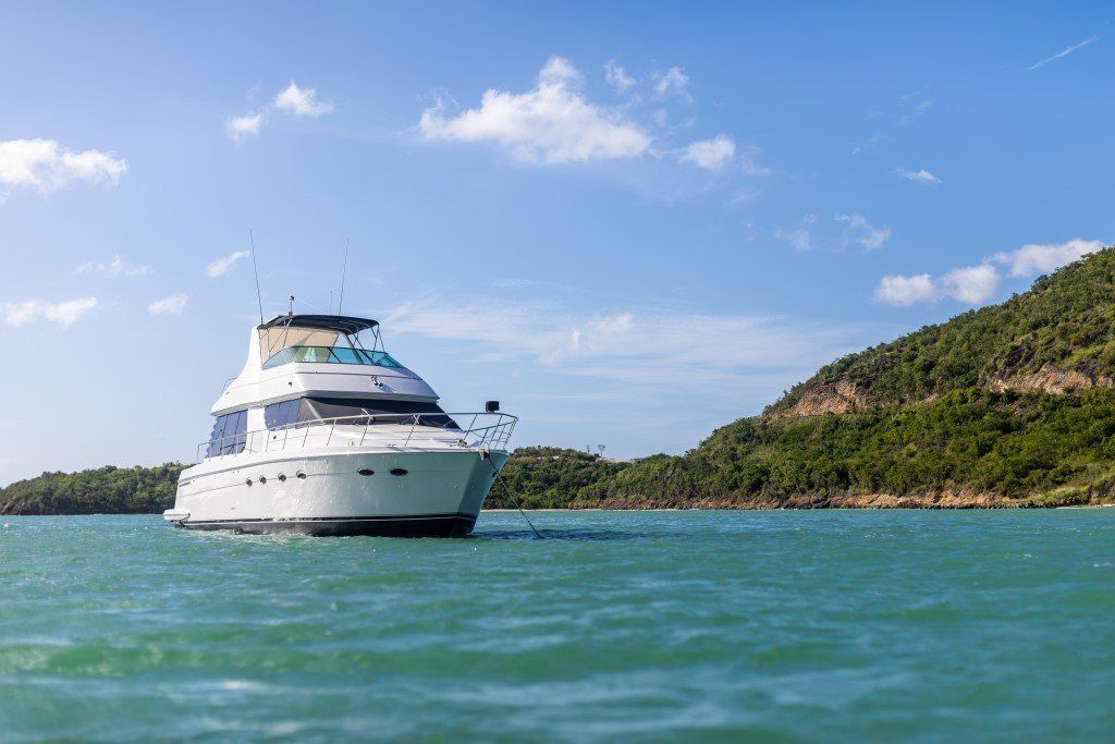 2001 Carver 530 Voyager Pilothouse Power Boat For Sale - www.lighthouseyachting.com