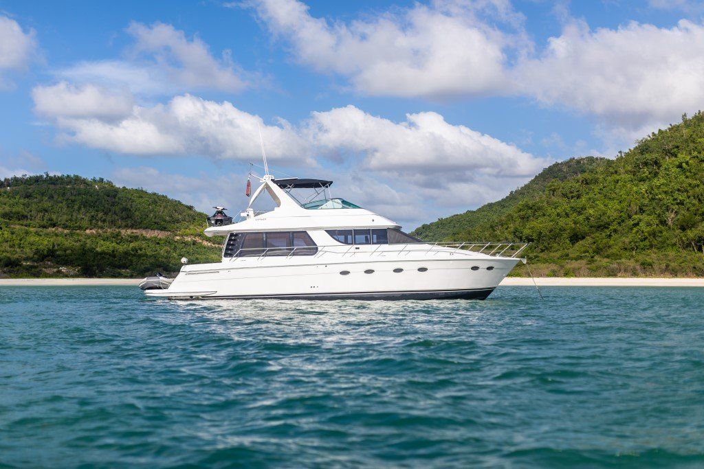 2001 Carver 530 Voyager Pilothouse Power Boat For Sale - www.lighthouseyachting.com