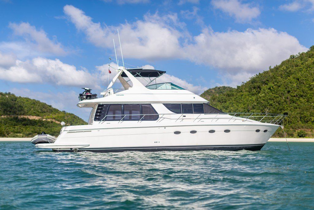2001 Carver 530 Voyager Pilothouse Power Boat For Sale - www.lighthouseyachting.com
