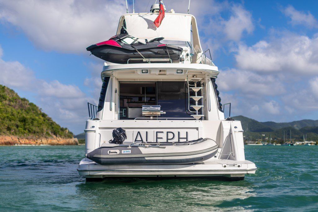 2001 Carver 530 Voyager Pilothouse Power Boat For Sale - www.lighthouseyachting.com