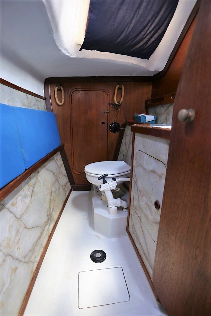1989 Prout Snowgoose 37 Elite Sailing Boat For Sale - www.lighthouseyachting.com
