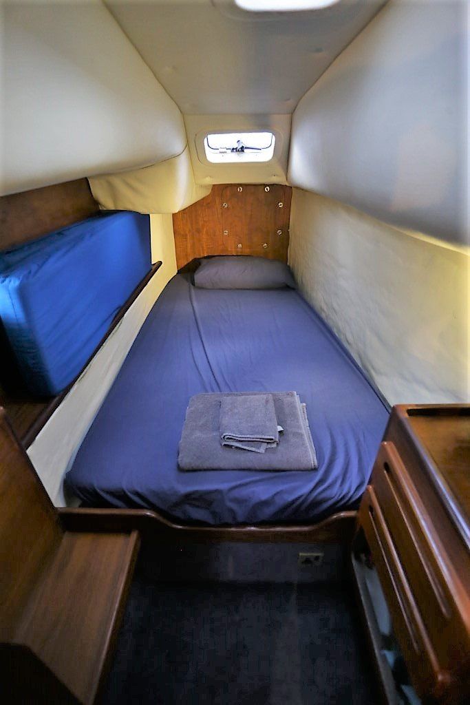 1989 Prout Snowgoose 37 Elite Sailing Boat For Sale - www.lighthouseyachting.com