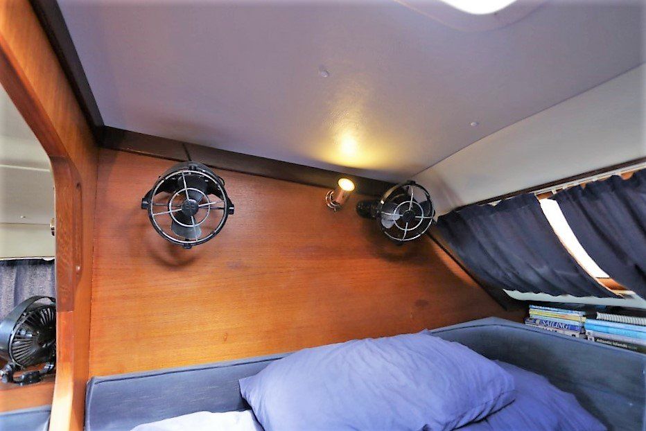 1989 Prout Snowgoose 37 Elite Sailing Boat For Sale - www.lighthouseyachting.com