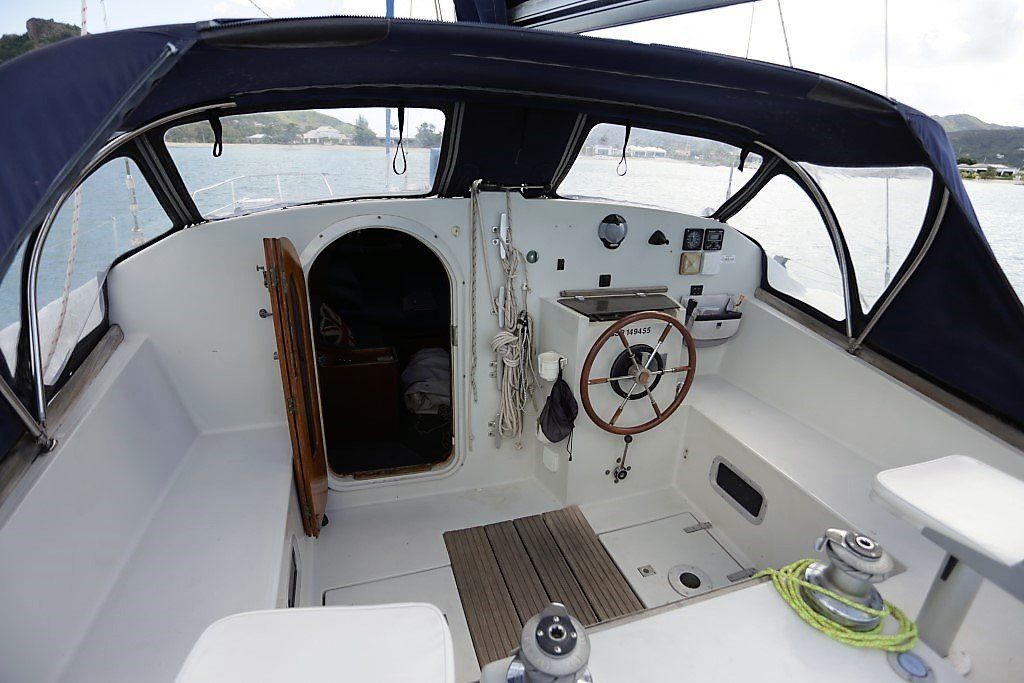 1989 Prout Snowgoose 37 Elite Sailing Boat For Sale - www.lighthouseyachting.com