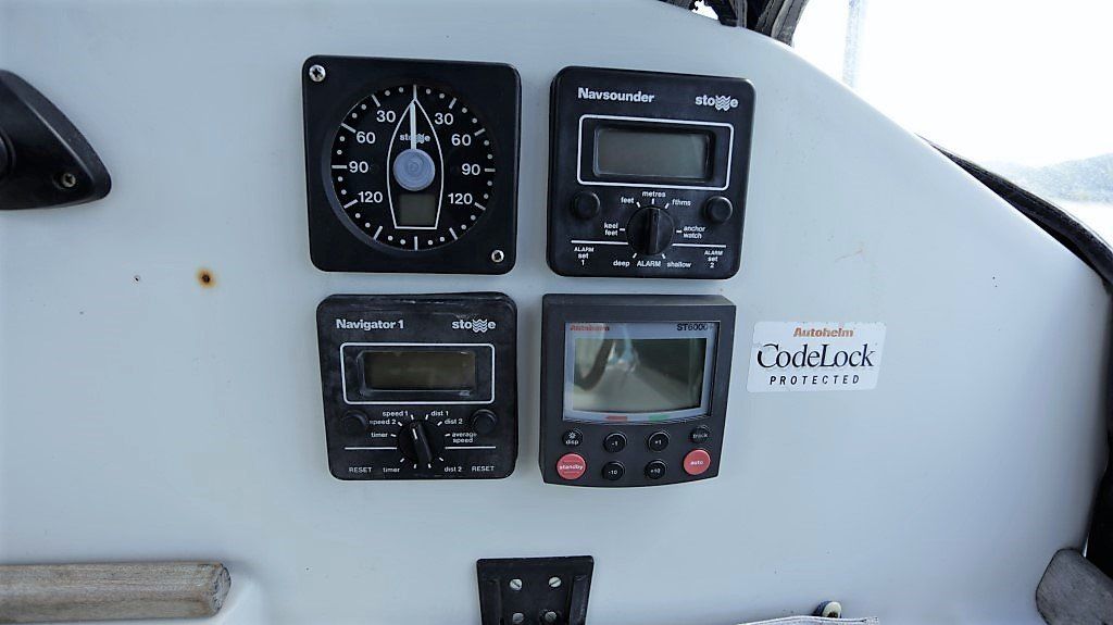 1989 Prout Snowgoose 37 Elite Sailing Boat For Sale - www.lighthouseyachting.com