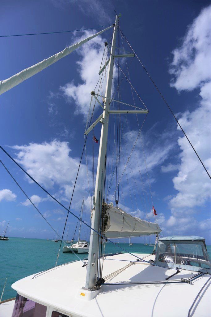 Lagoon 400 rig