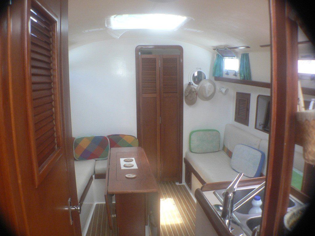 1984 Nonsuch 36 Sail Boat for Sale - www.lighthouseyachting.com