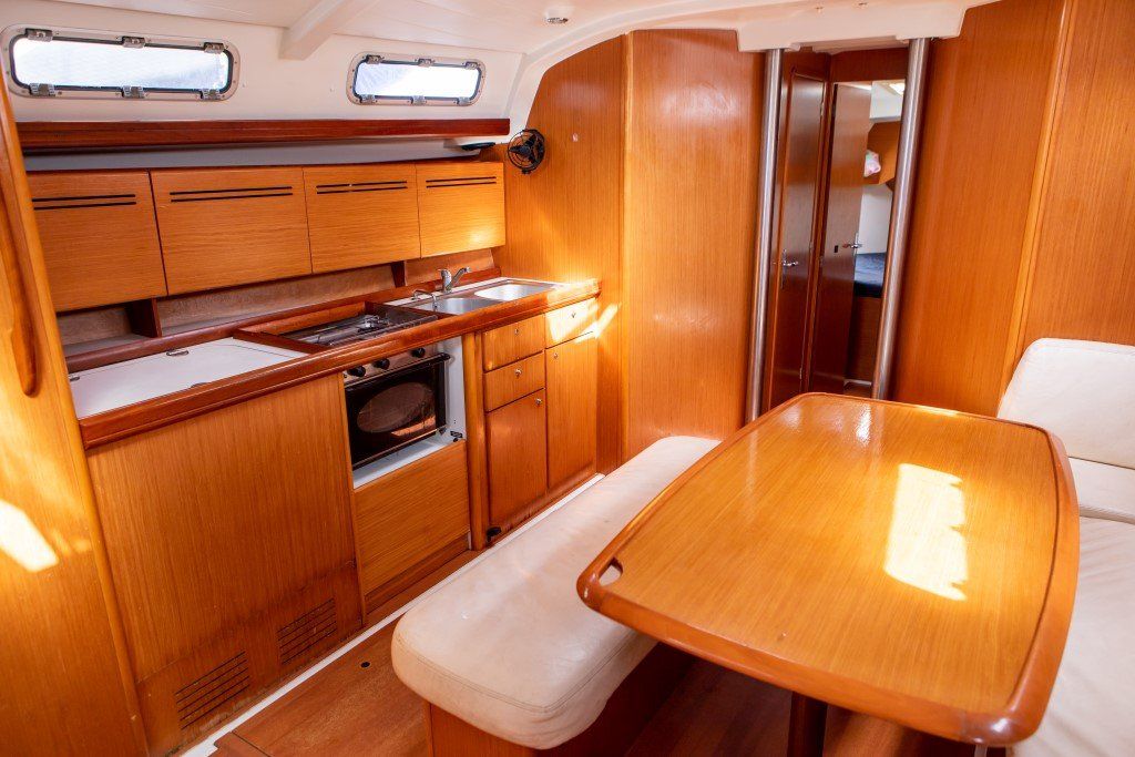 Beneteau Cyclades 43.3 port side galley