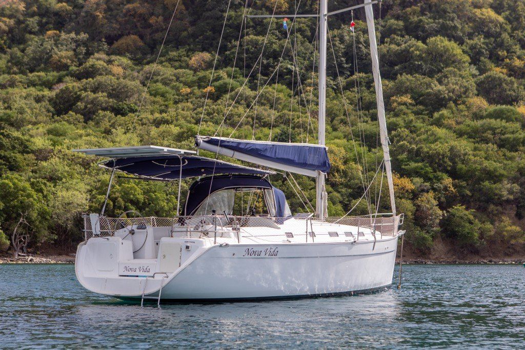 2005 Beneteau Cyclades 43.3 Sail Boat For Sale - www.lighthouseyachting.com