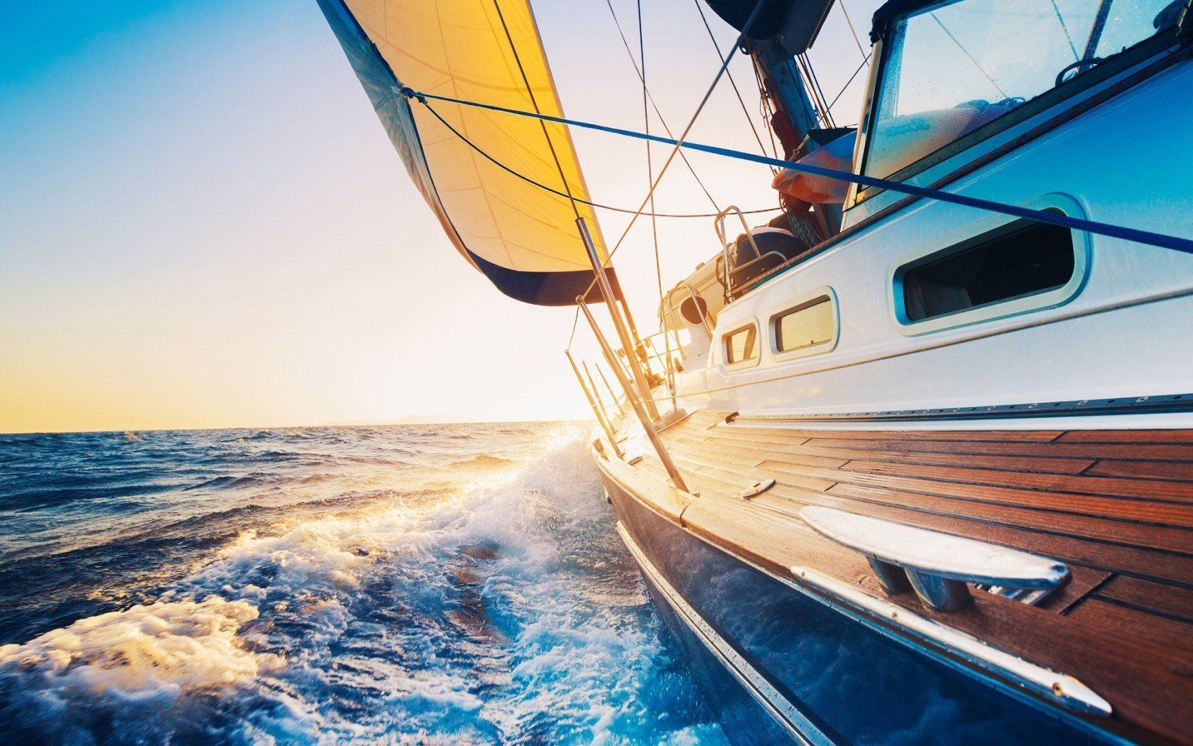 Yacht sailing, Dream yacht