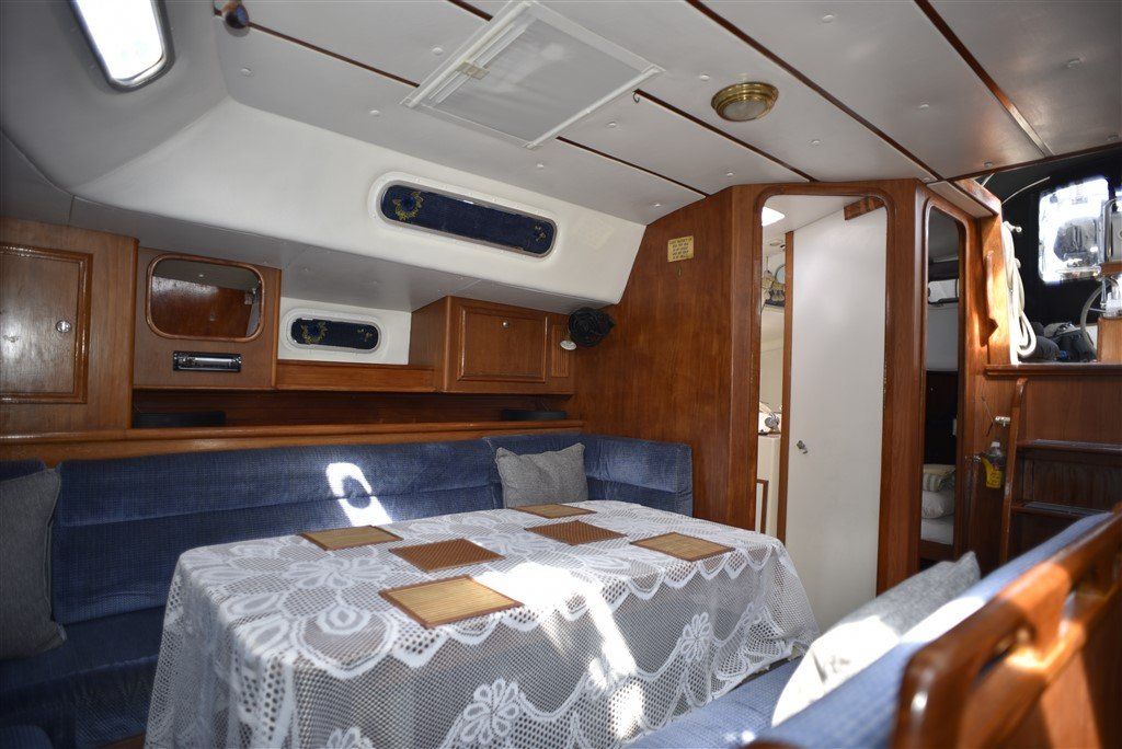 Warrior 40 salon