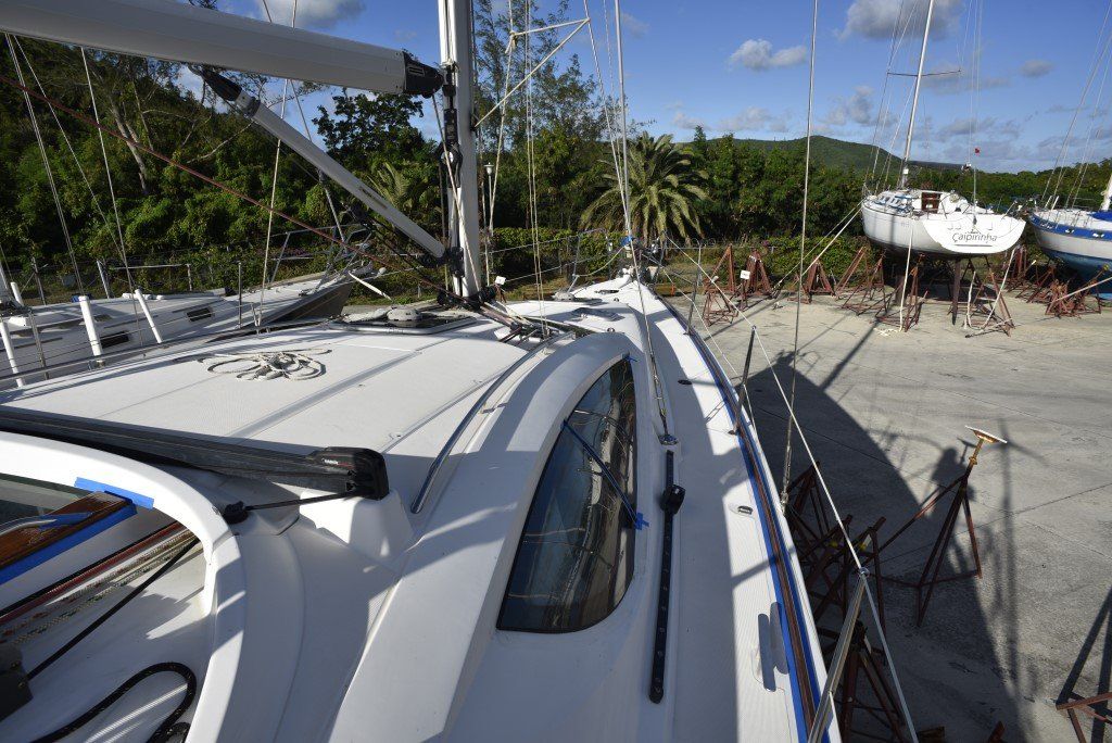 2009 Jeanneau Sun Odyssey 42 DS Sail Boat For Sale - www.lighthouseyachting.com