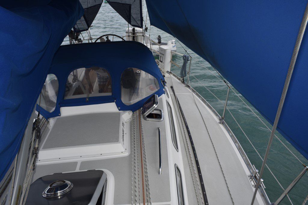 35' Granada Atlantica 375 coachroof