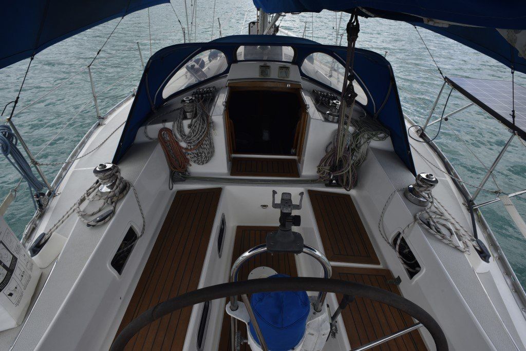 35' Granada Atlantica 375 dodger and companionway
