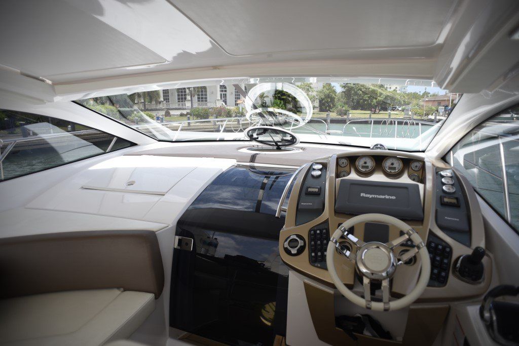2011 Sessa Marine C44 companion way