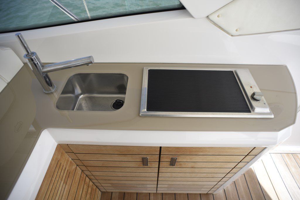 2011 Sessa Marine C44 galley up