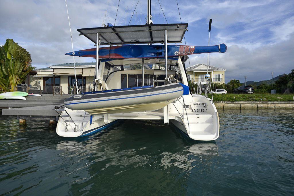 2005 R&C Leopard 40 catamaran dinghy davits