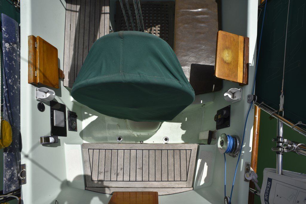 Nicholson 32 helm