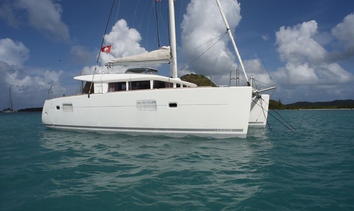 39' Lagoon catamaran for sale