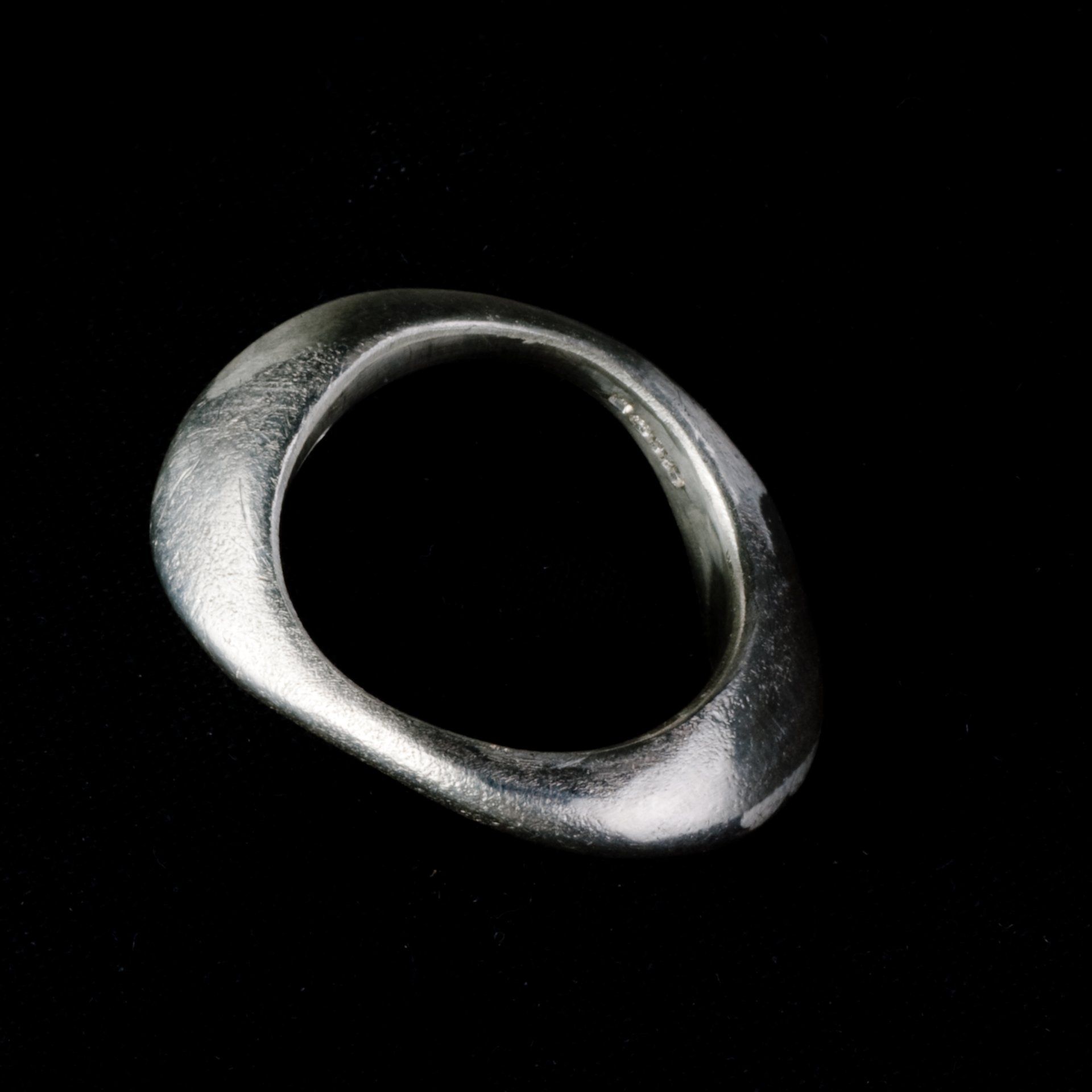 Bio Ring, silver © Libby Day Design