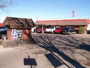 Collision Mechanic — Furnishing Auto Body in Littleton, CO