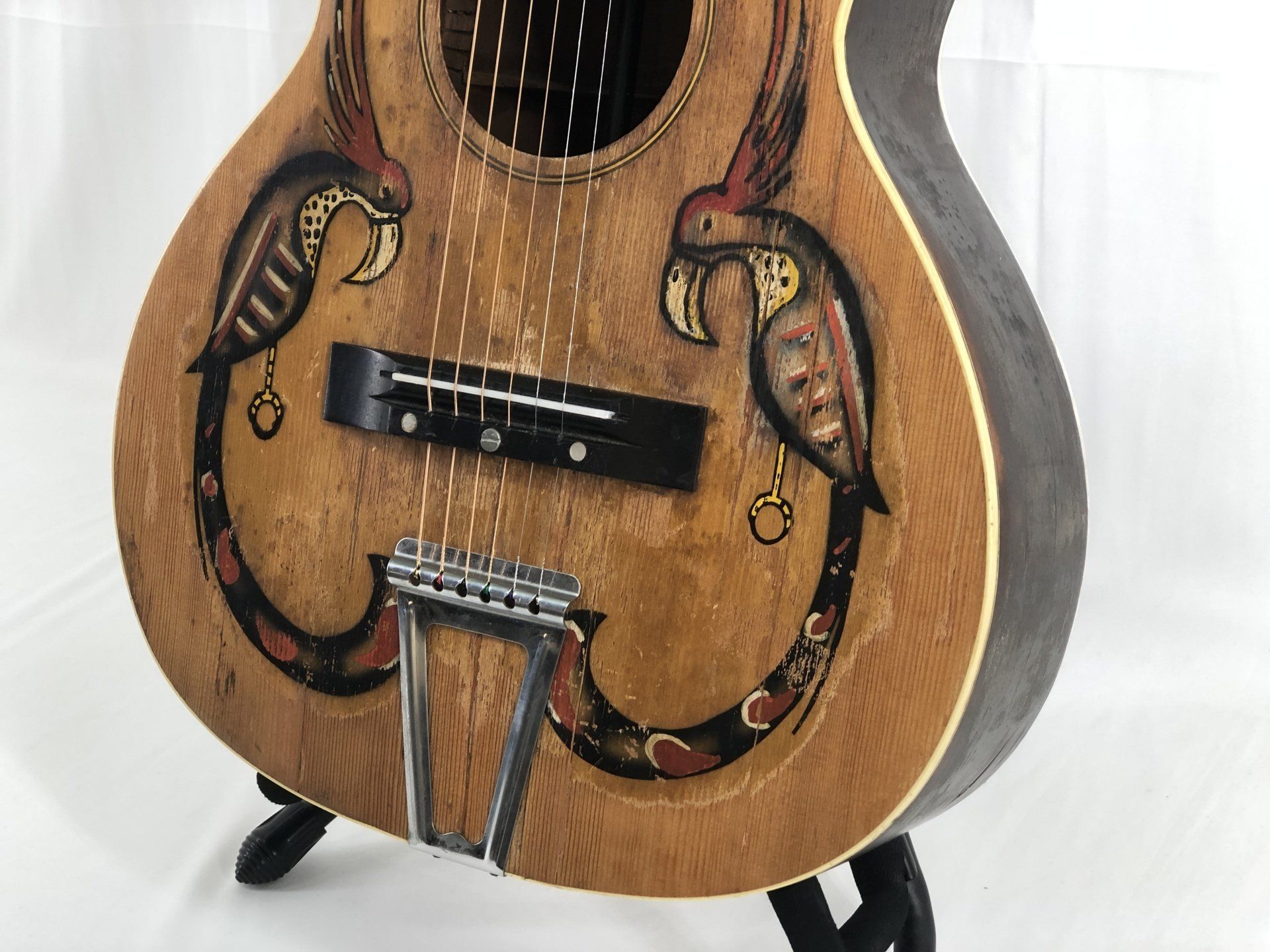 guitar embellishments