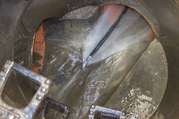 hydro jet in drain