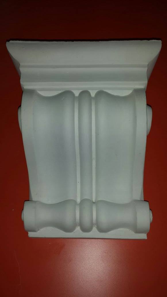 realizzazione colonne in gesso personalizzate