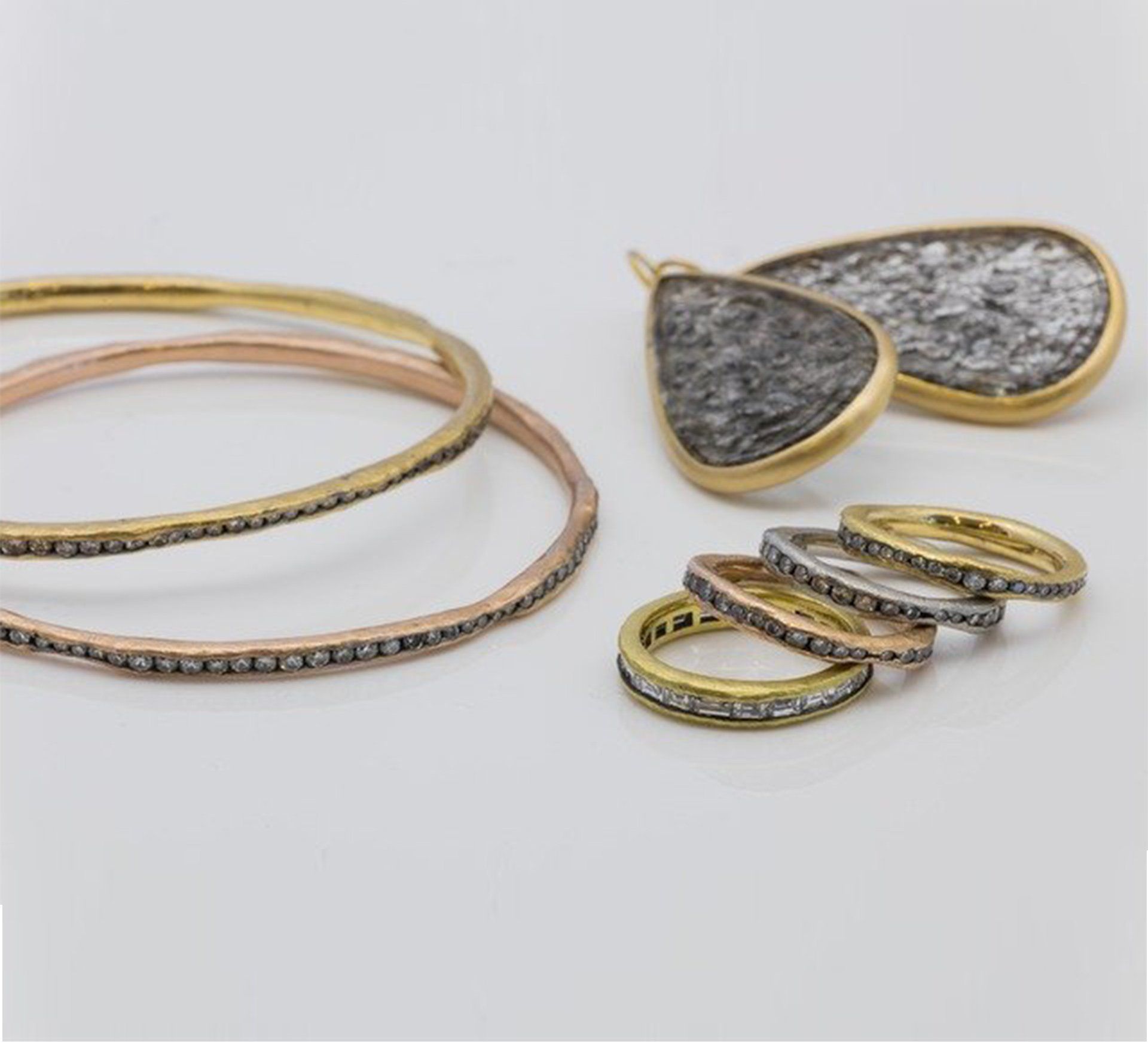 Mansoor Collection - accesories