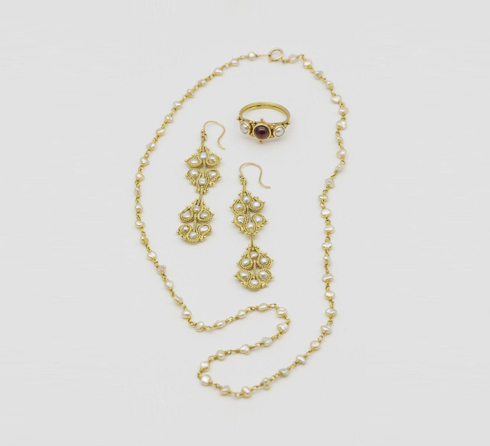 Mansoor Collection - accesories