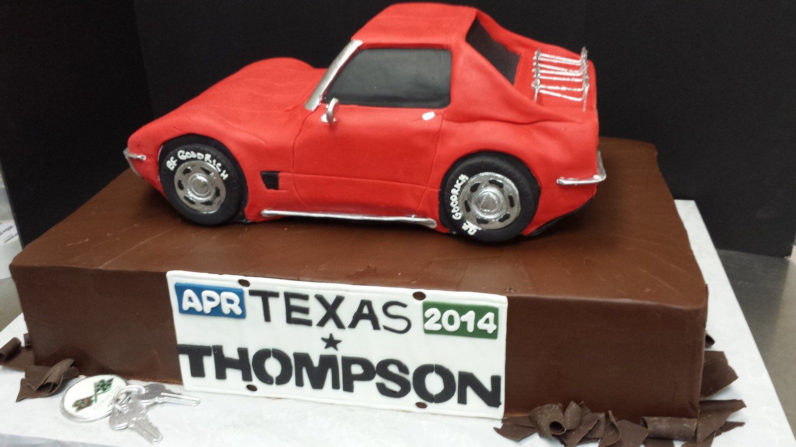 Custom Cake1