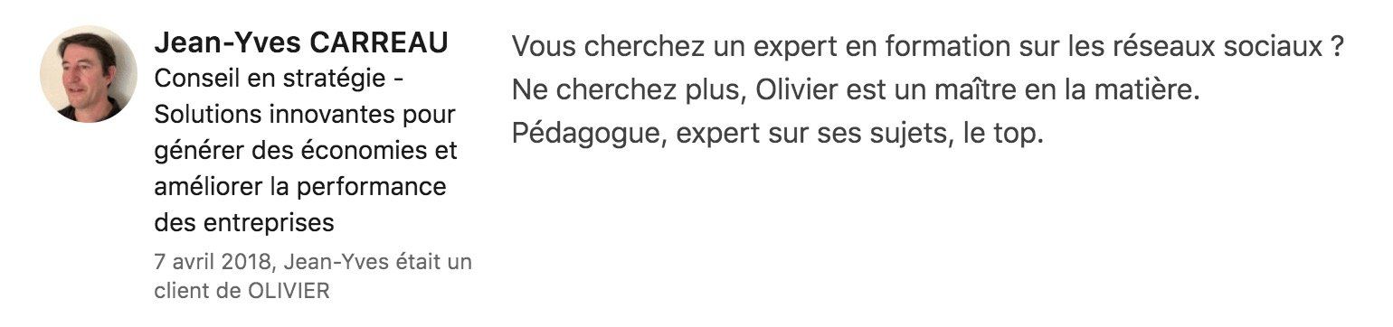 Capture d'écran d'une publication sur les réseaux sociaux français montrant la photo de profil d'un homme, un titre et une citation évoquant un malentendu.