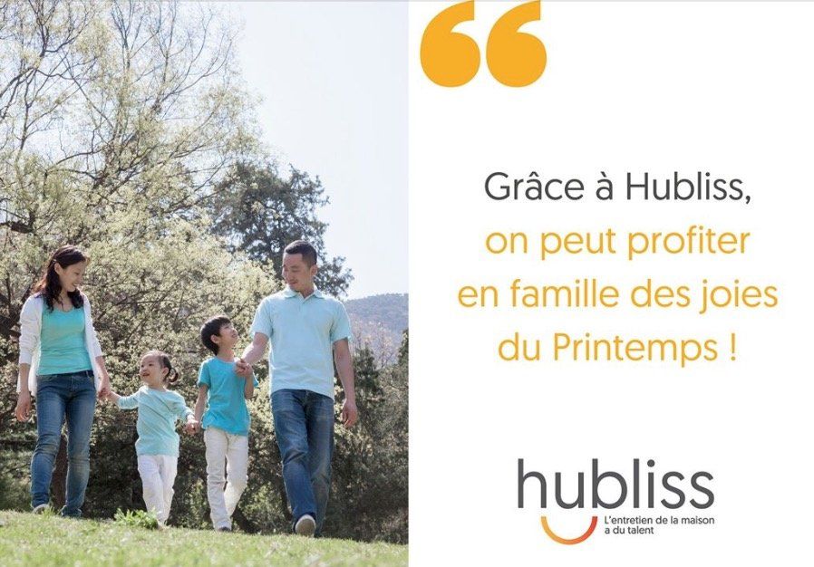 Une publicité pour hubliss montre une famille se promenant dans un parc