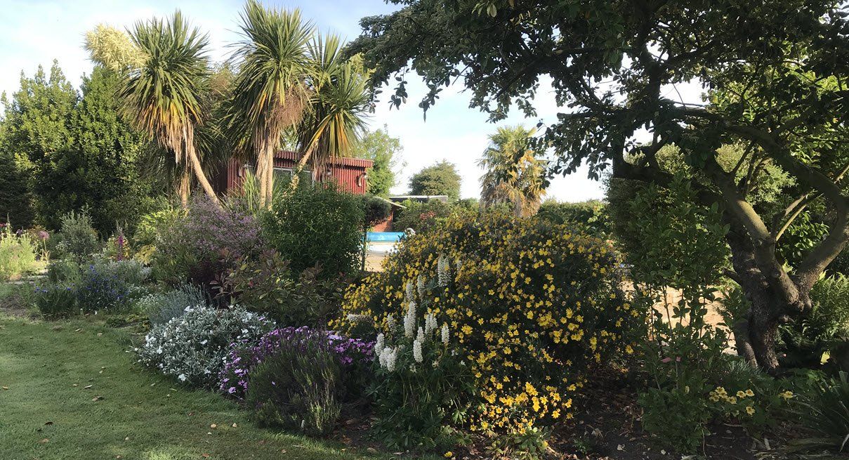 landscape gardener