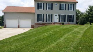Lawn Mowing — Landscaping Maintenance of House in Clarksville, TN Lawn Mowing — Landscaping Maintenance of House in Clarksville, TN