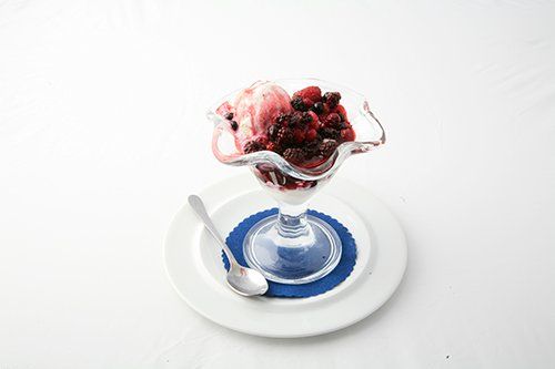 gelati con frutta fresca