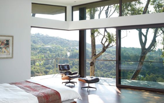 Le'Diamant De'Vetron Sliding Windows & Doors