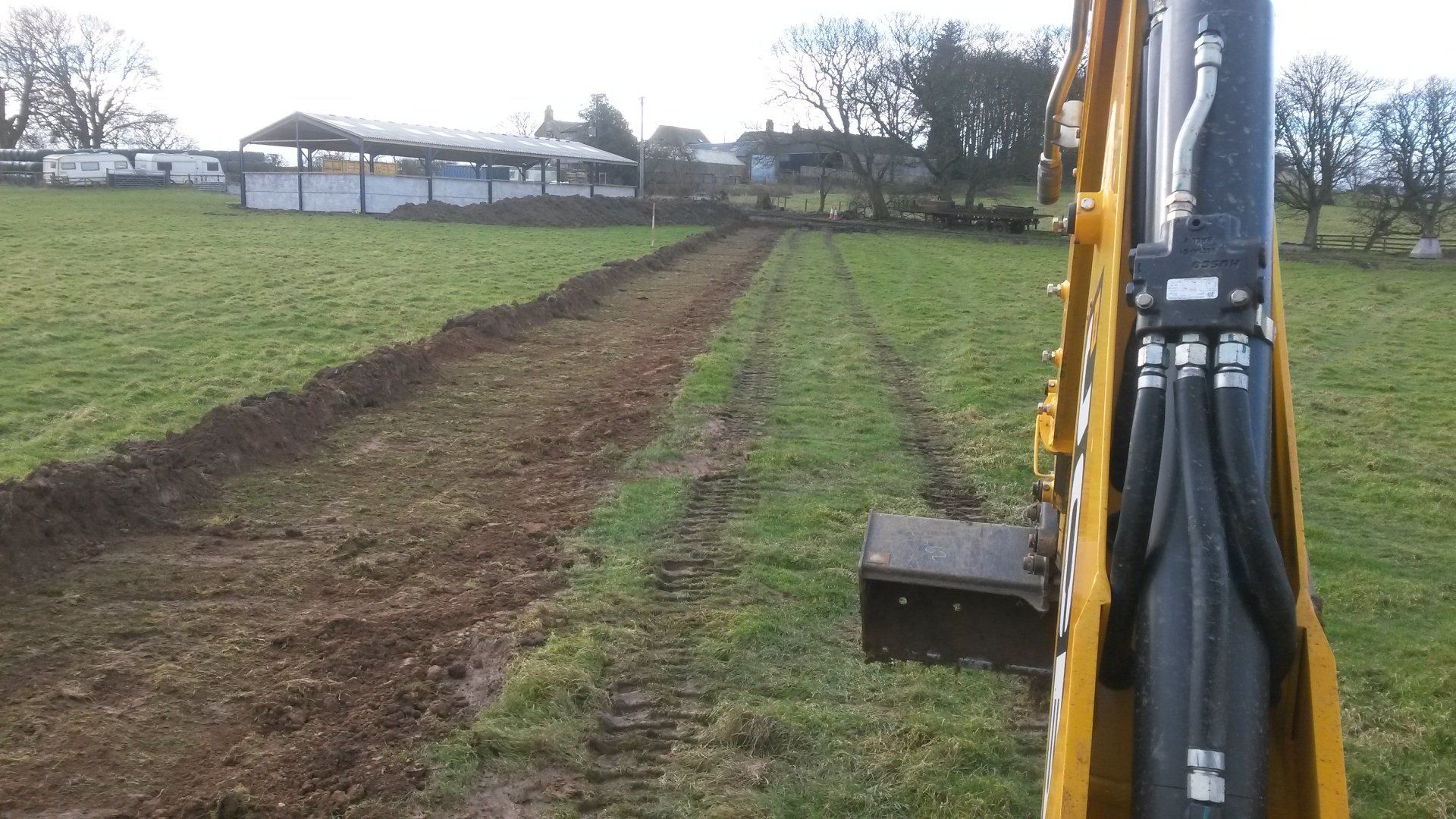 digger hire 5