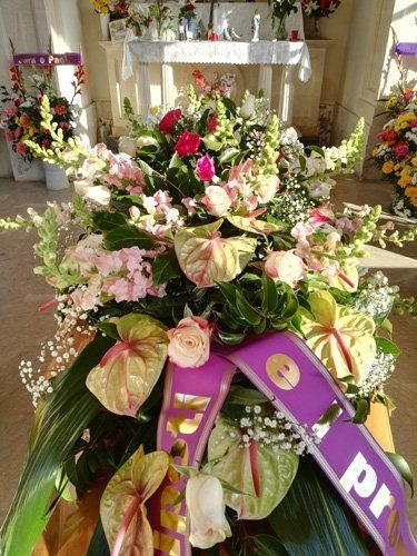 addobbo floreale per rito funebre