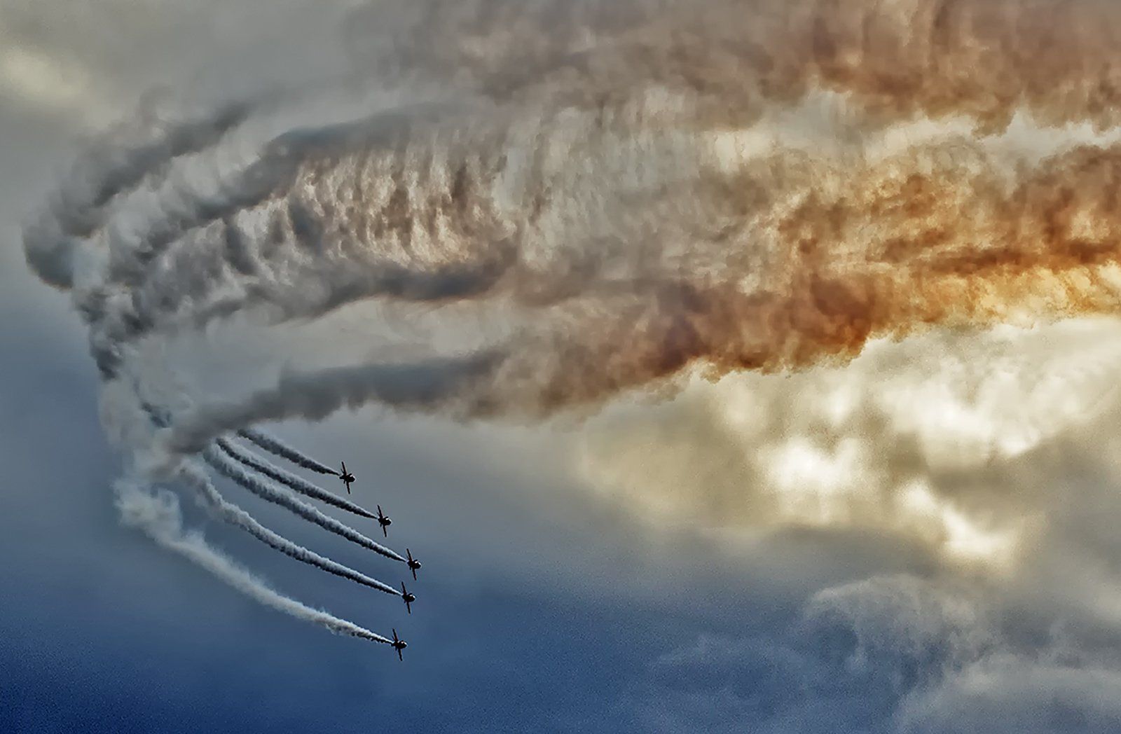 Red Arrows Smoke Trails
