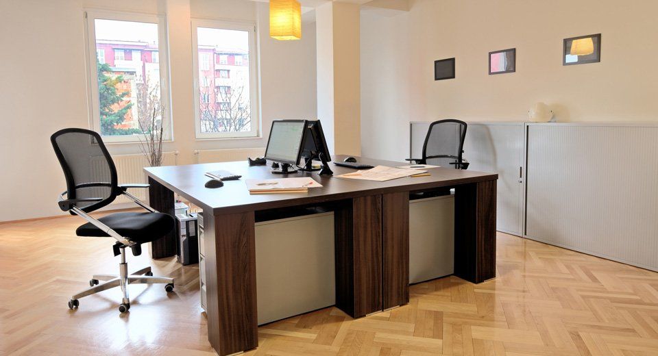 COMMERCIAL CLEANING
