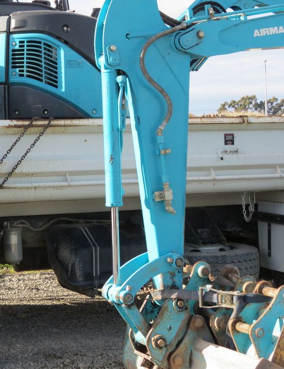 Digger and drainage contractors in Blenheim NZ
