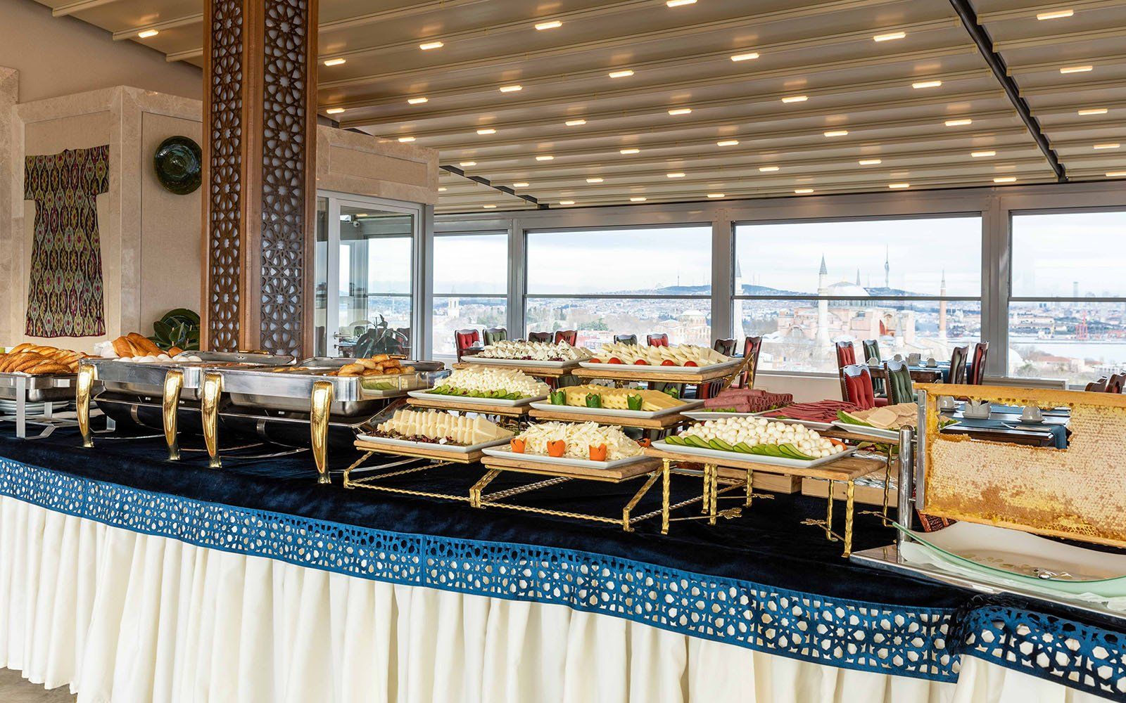 Sultanhan Hotel İstanbul, Terrace Restaurant