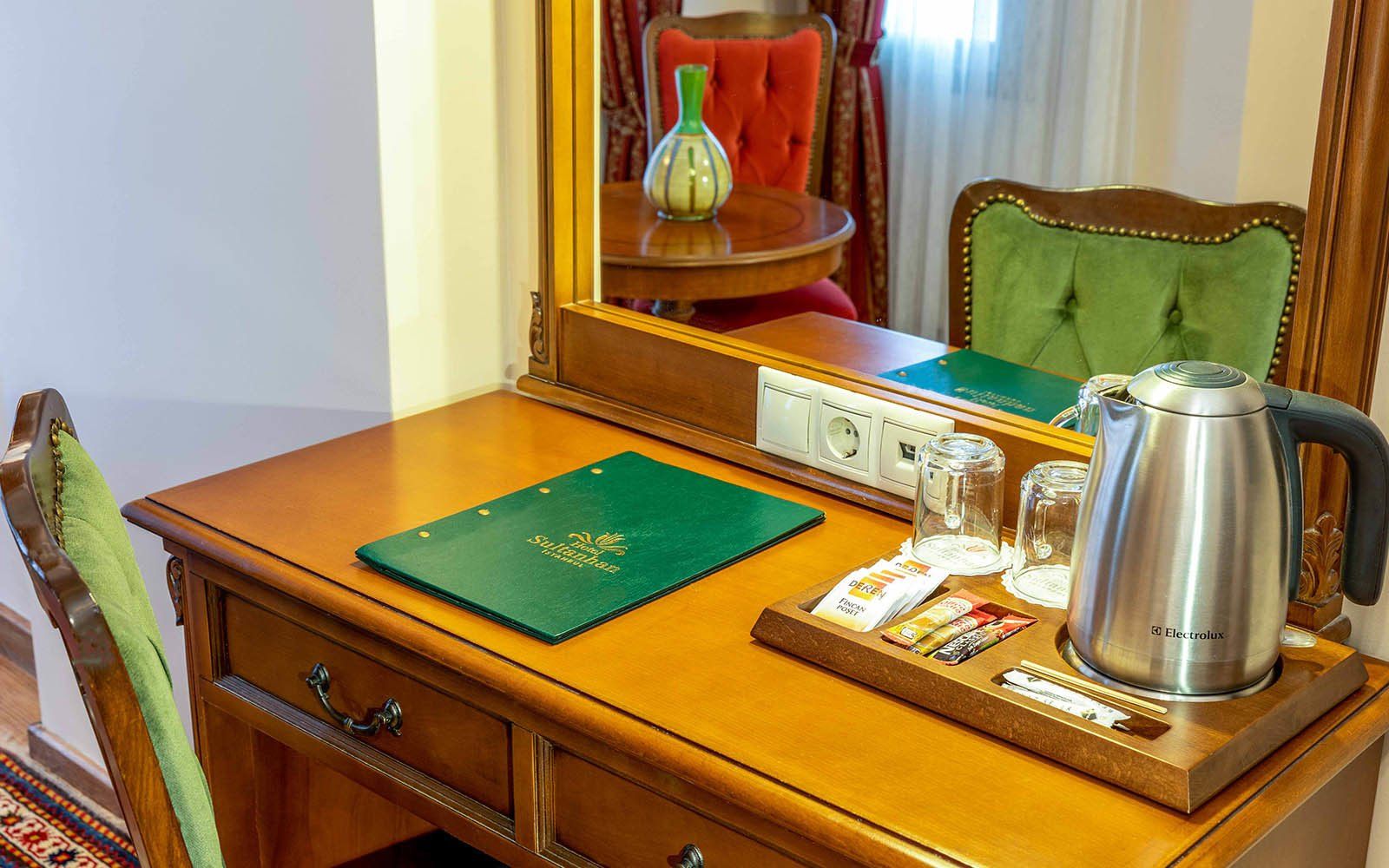 Sultanhan Hotel İstanbul, Deluxe Quadruple Room