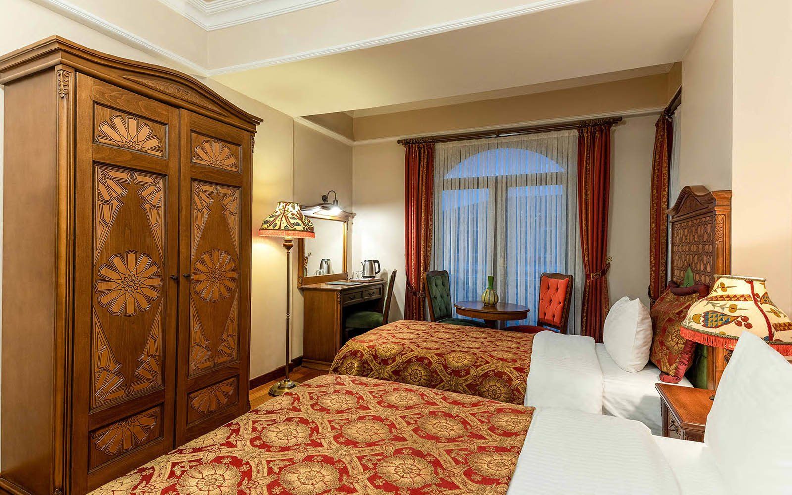 Sultanhan Hotel İstanbul , Deluxe Triple Room