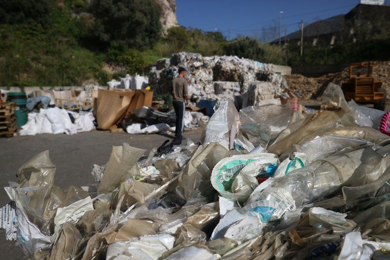 materiale di scarto in plastica