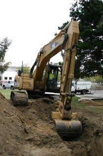 Machinery Digging a Hole - Pool Excavations Machinery Digging a Hole - Pool Excavations